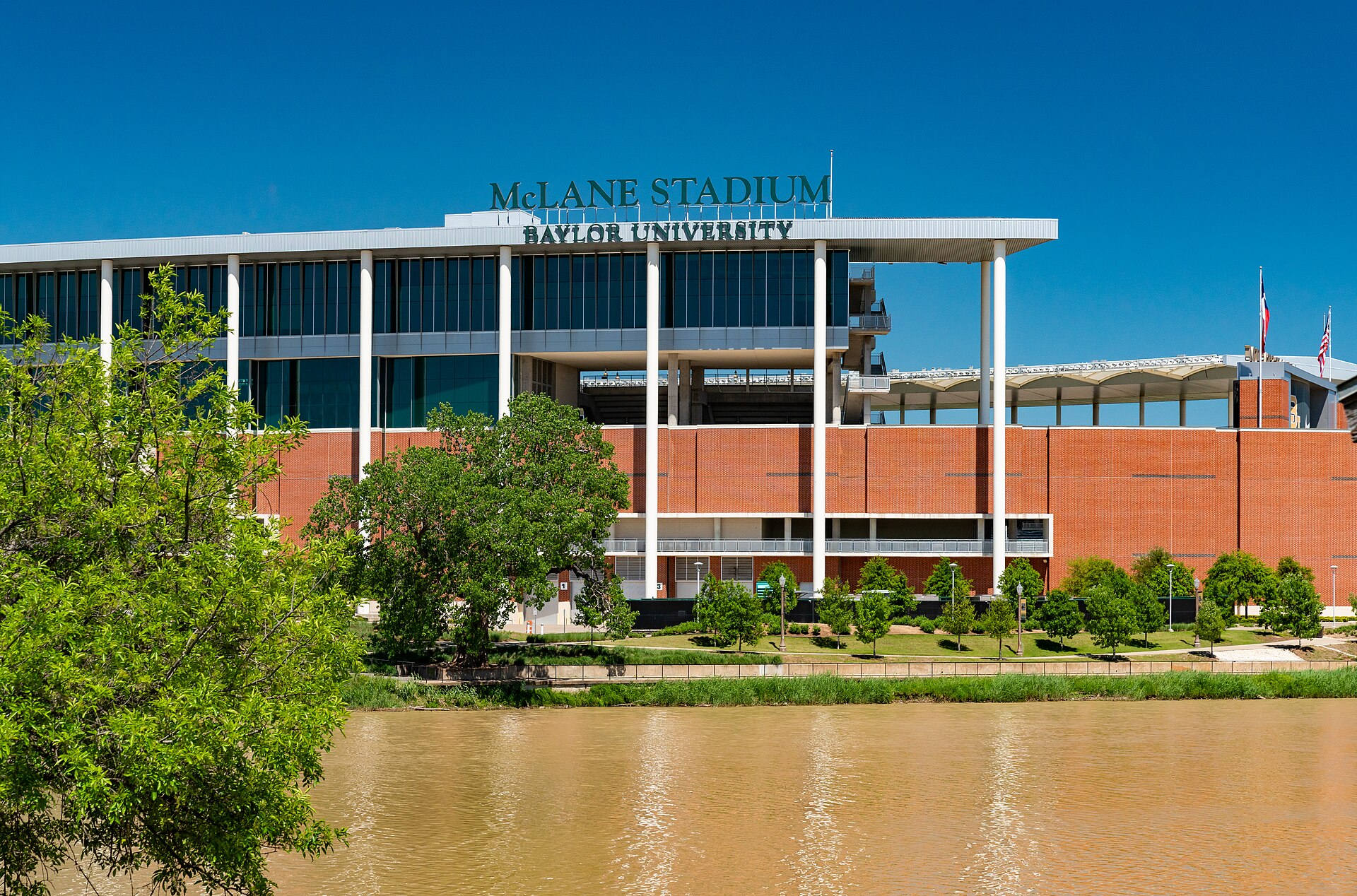 Baylor College Football Gameday Guide: How to Attend, Where to Park and Where to Eat